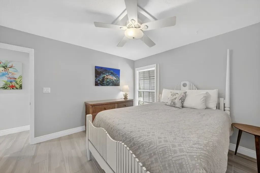 1682 Sabal Palm Drive Sanibel FL 33957