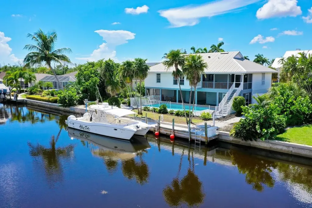 1682 Sabal Palm Drive Sanibel FL 33957