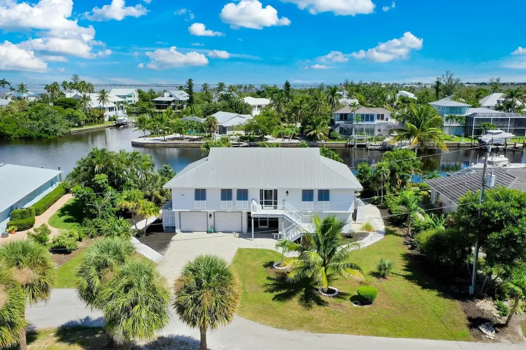 1682 Sabal Palm Drive Sanibel FL 33957