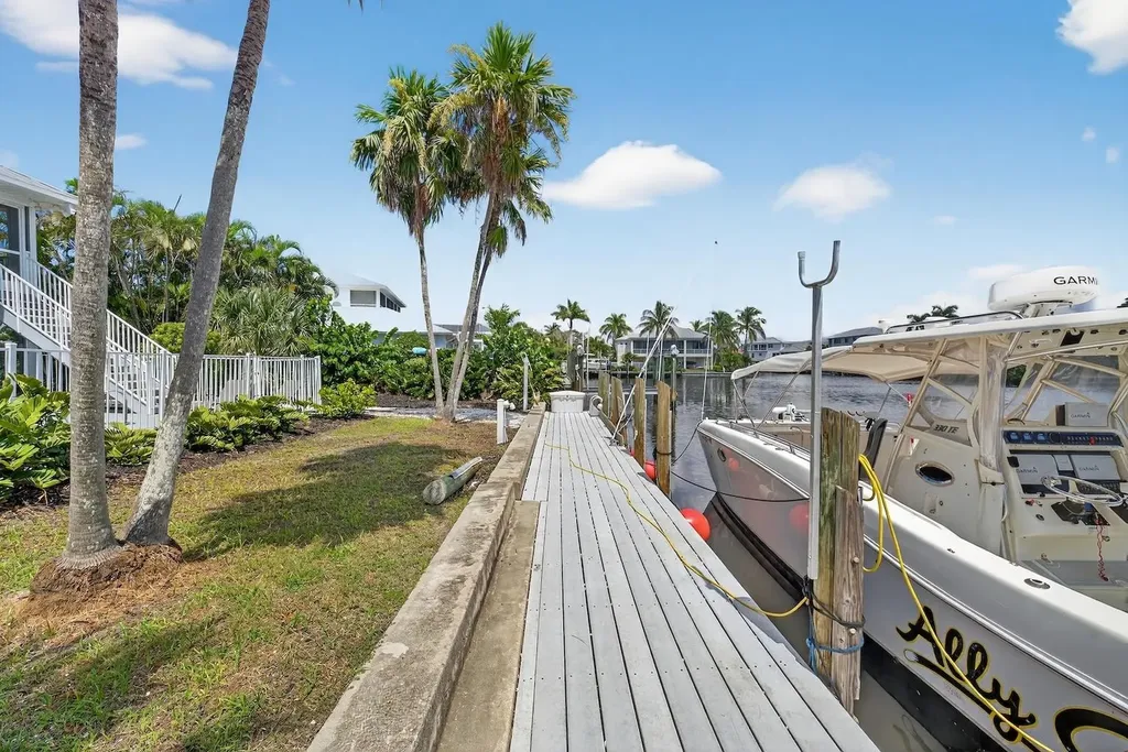 1682 Sabal Palm Drive Sanibel FL 33957