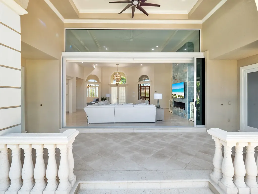 1266 Par View Drive Sanibel FL 33957