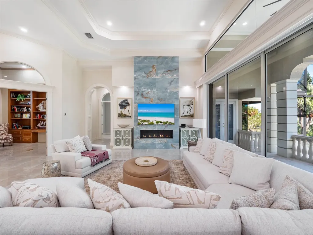 1266 Par View Drive Sanibel FL 33957