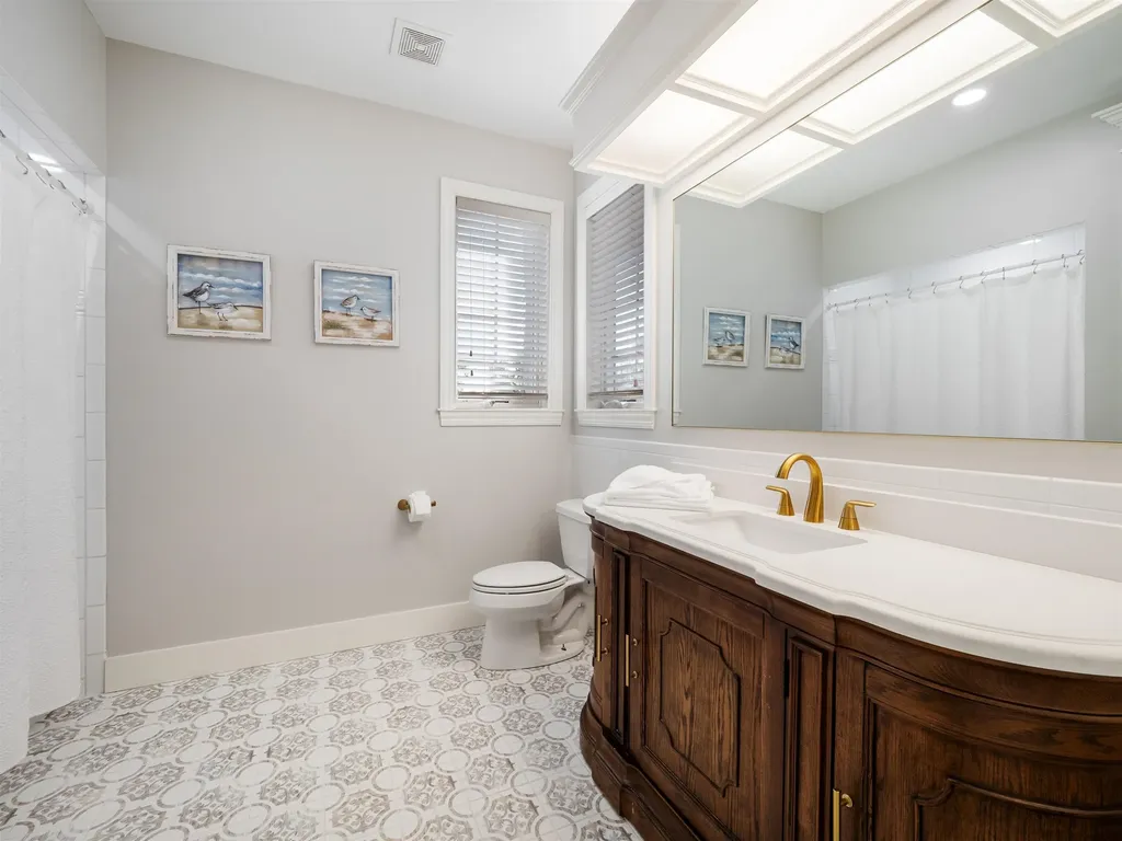 1266 Par View Drive Sanibel FL 33957