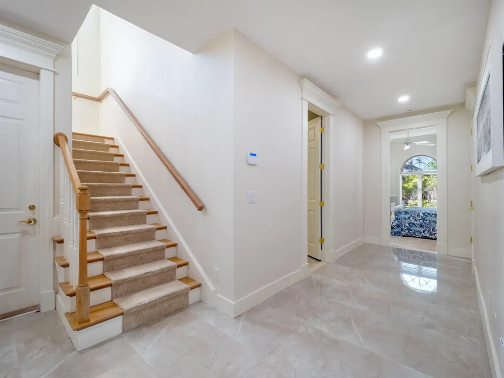 1266 Par View Drive Sanibel FL 33957