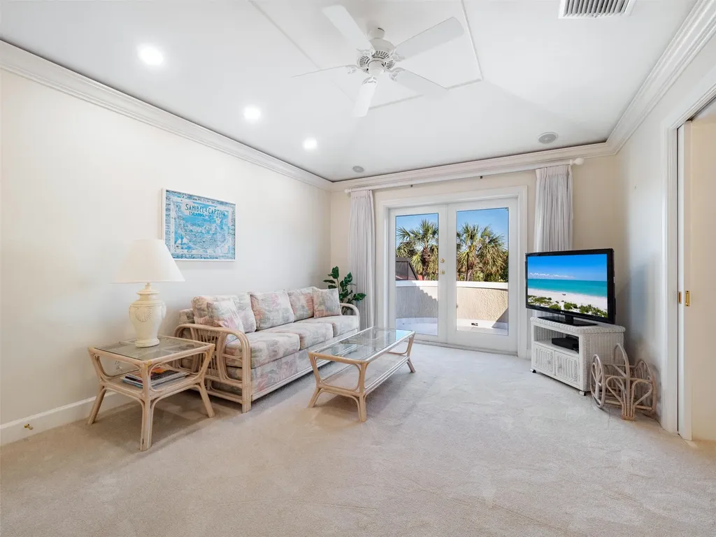 1266 Par View Drive Sanibel FL 33957