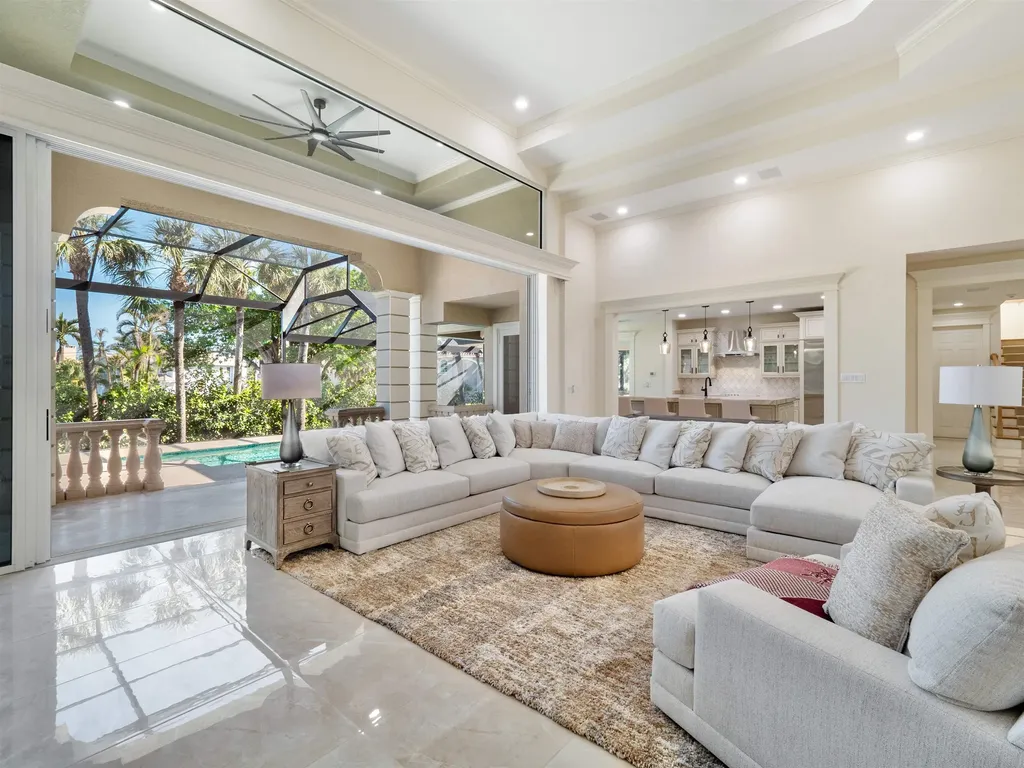 1266 Par View Drive Sanibel FL 33957