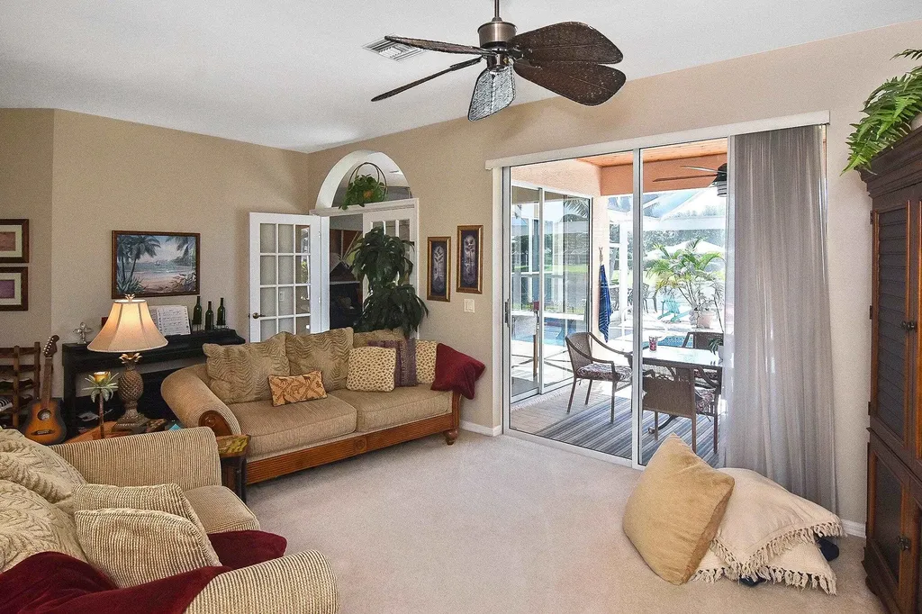 9160 Kings Cove Court Fort Myers FL 33967