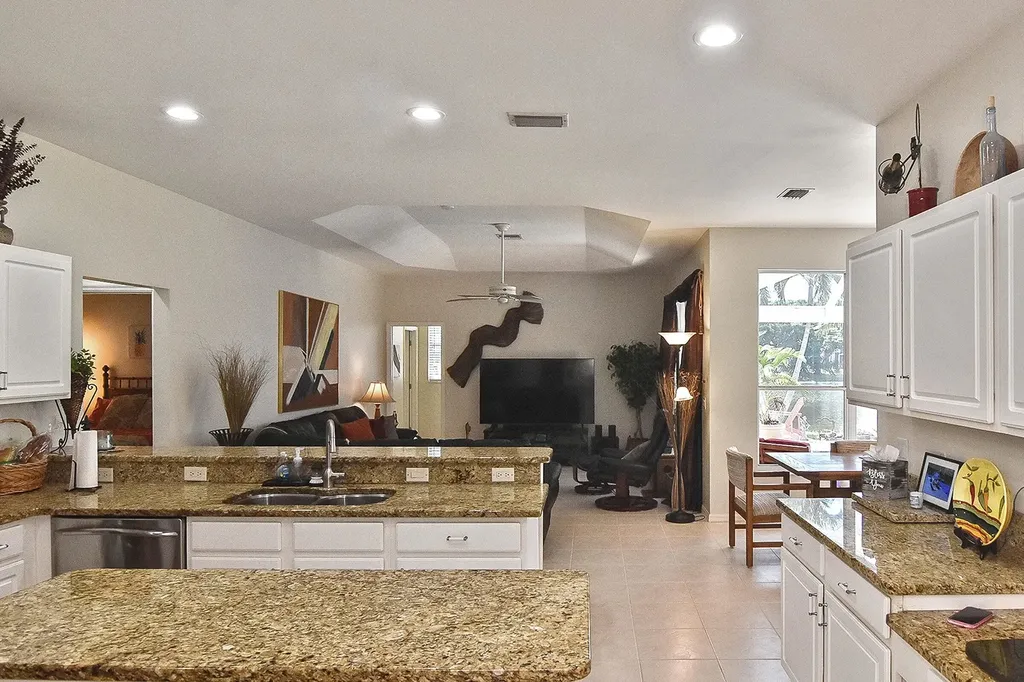 9160 Kings Cove Court Fort Myers FL 33967