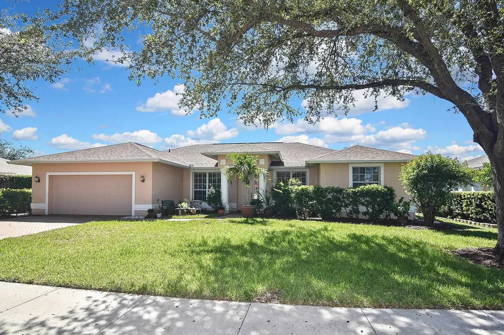 9160 Kings Cove Court Fort Myers FL 33967
