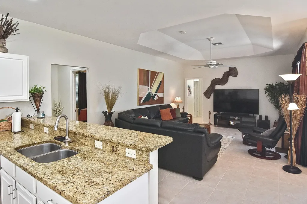 9160 Kings Cove Court Fort Myers FL 33967