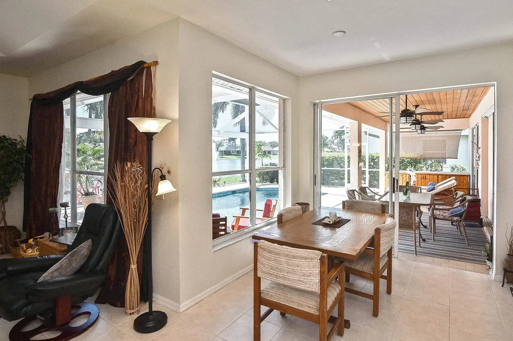 9160 Kings Cove Court Fort Myers FL 33967