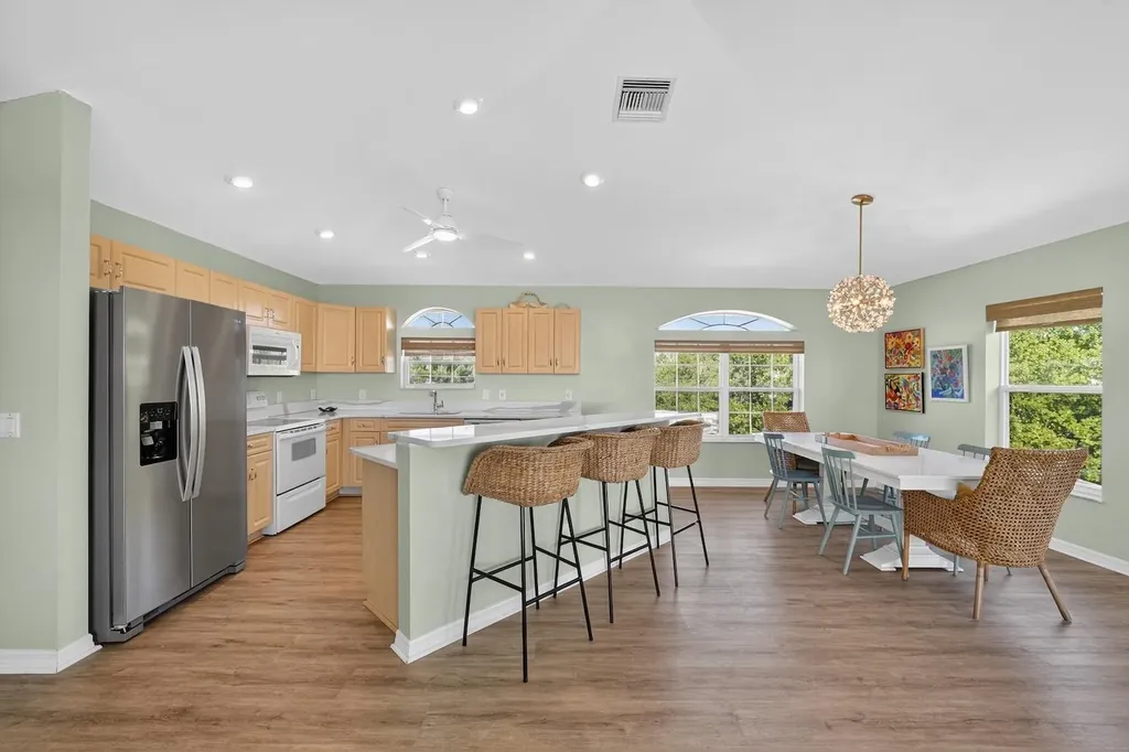 700 Nerita Street Sanibel FL 33957