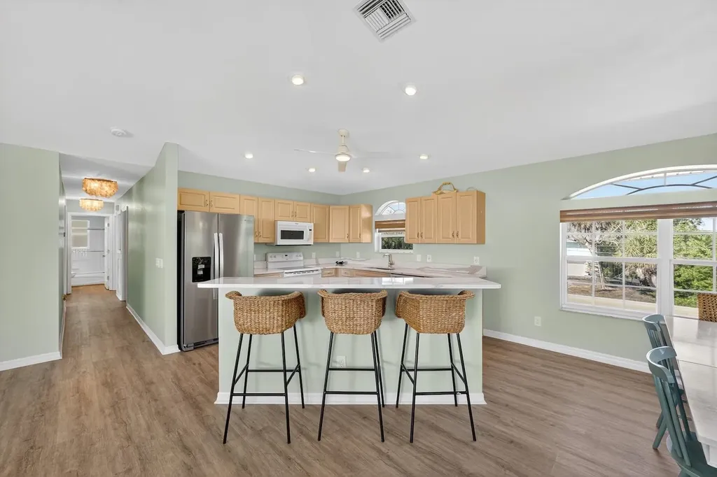 700 Nerita Street Sanibel FL 33957