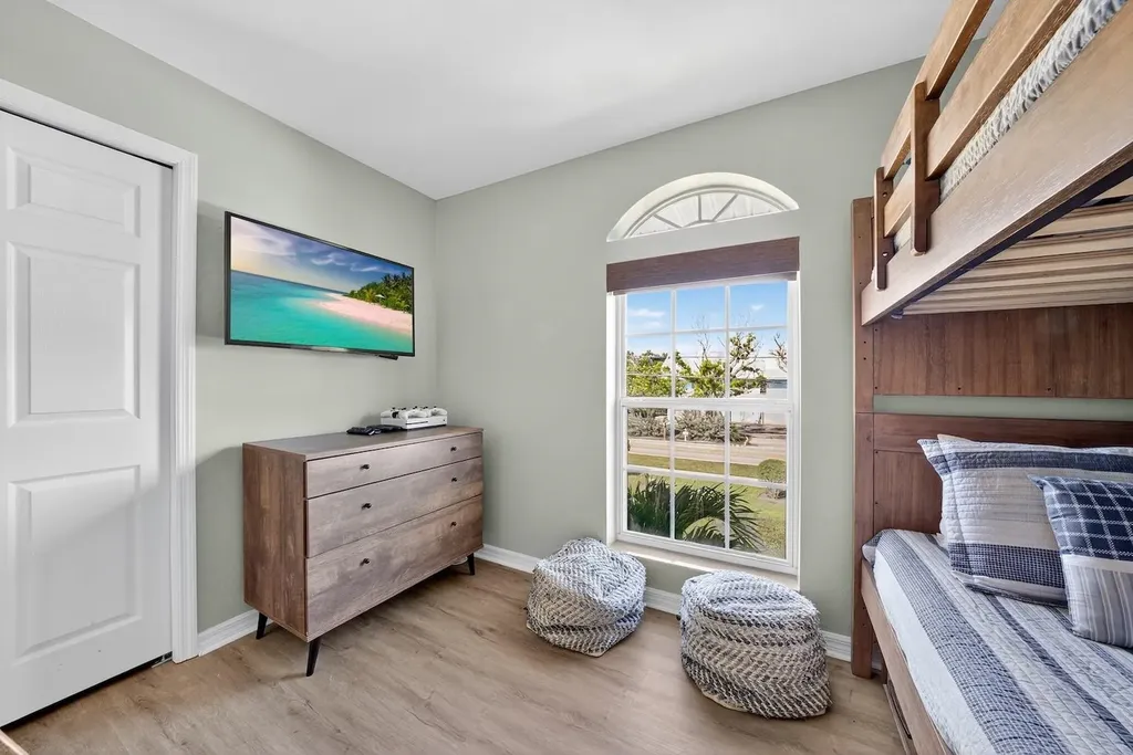 700 Nerita Street Sanibel FL 33957