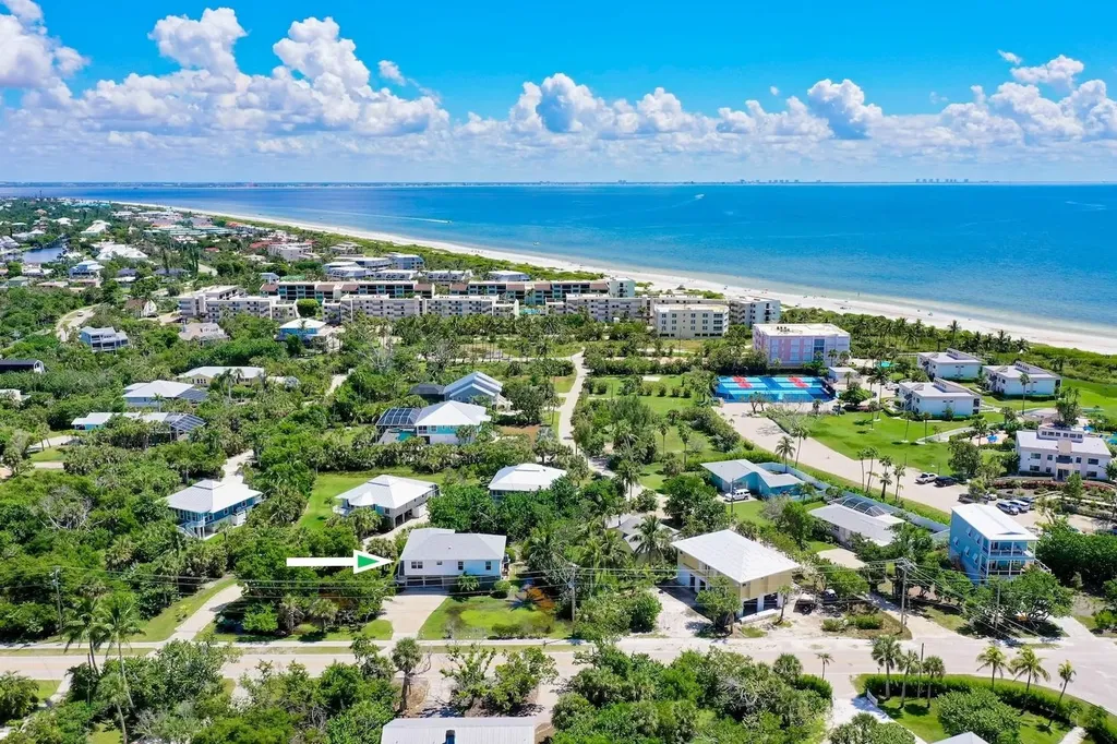 700 Nerita Street Sanibel FL 33957