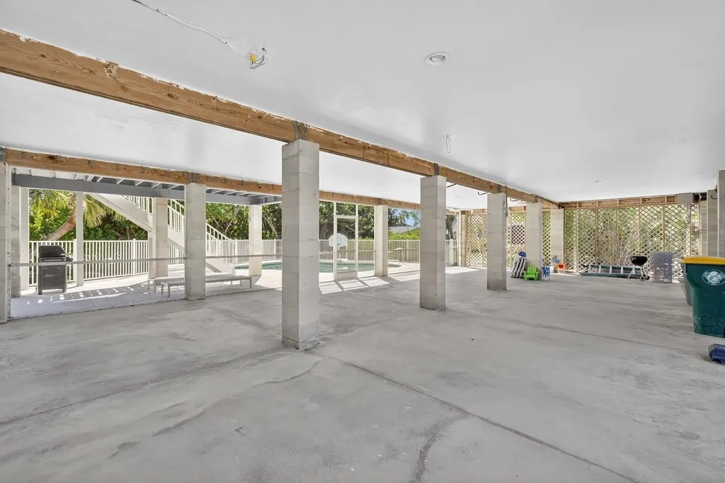 700 Nerita Street Sanibel FL 33957