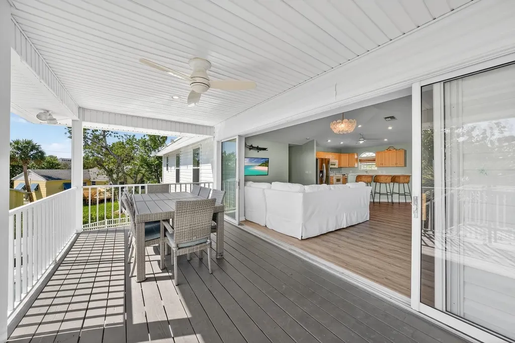 700 Nerita Street Sanibel FL 33957