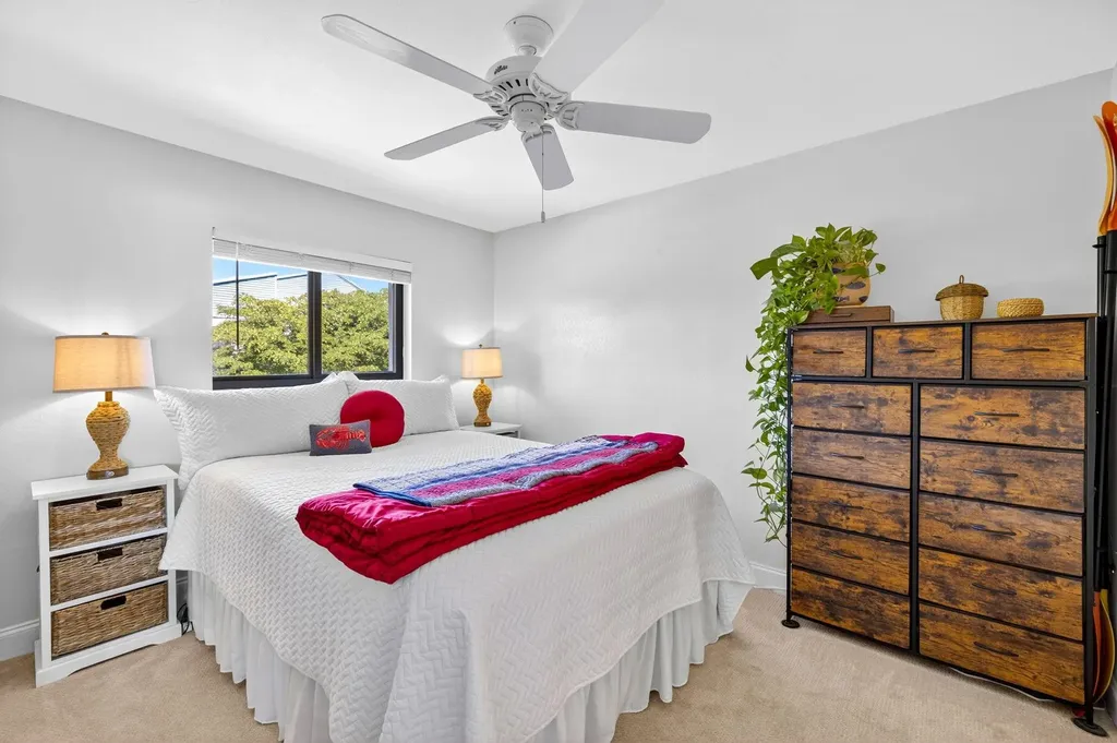 1250 Tennisplace Court Sanibel FL 33957