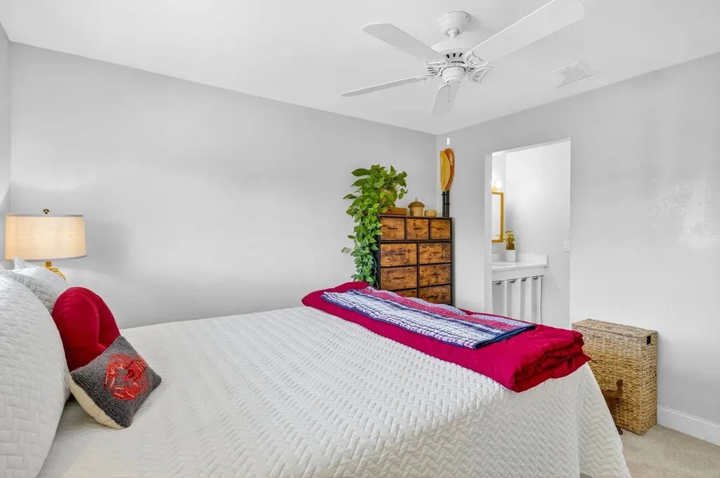 1250 Tennisplace Court Sanibel FL 33957