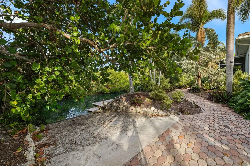 12241 Harry Street Bokeelia FL 33922