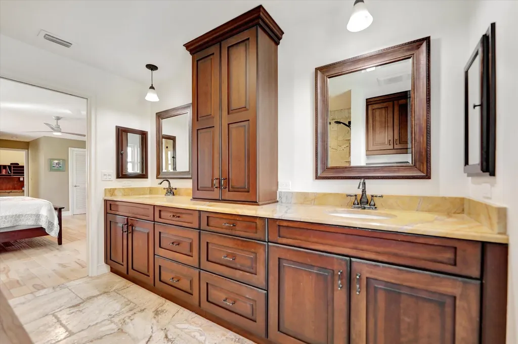 6101 Starling Way Sanibel FL 33957