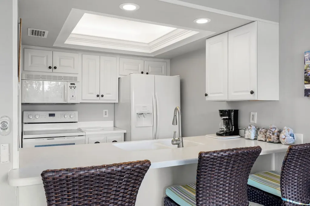 1039 Beach Road Sanibel FL 33957