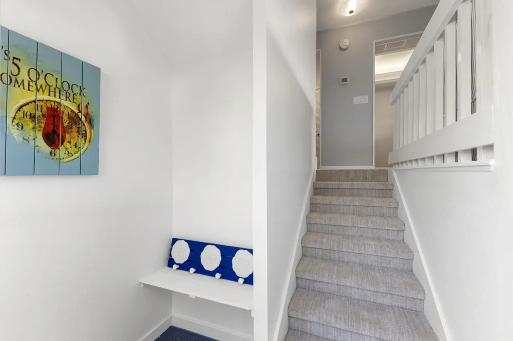 1039 Beach Road Sanibel FL 33957