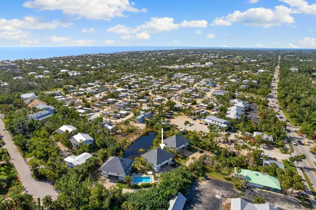 1039 Beach Road Sanibel FL 33957