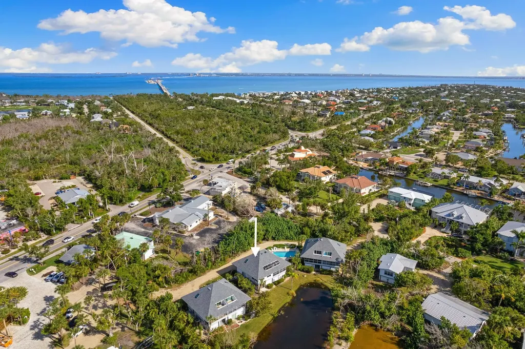 1039 Beach Road Sanibel FL 33957