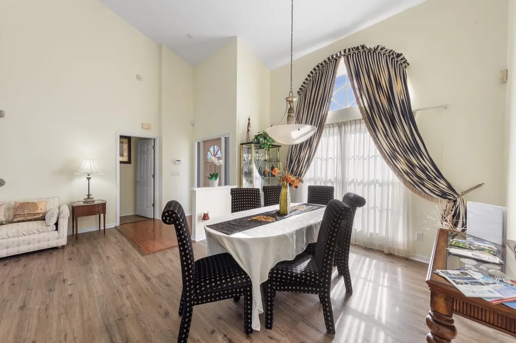 1558 Sand Castle Road Sanibel FL 33957