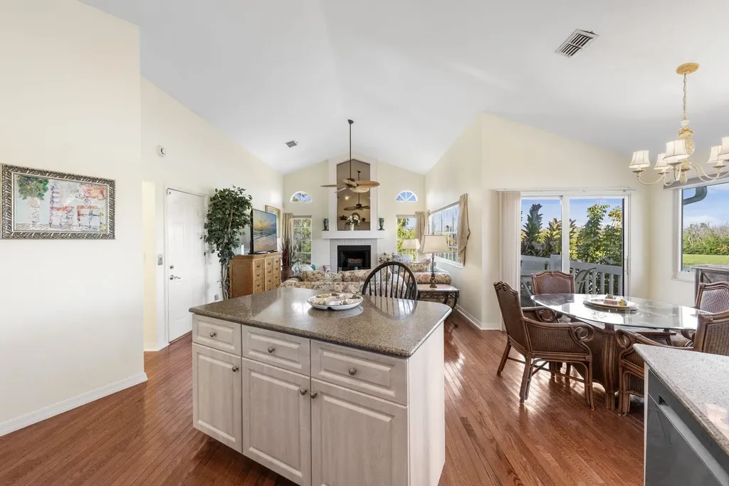 1558 Sand Castle Road Sanibel FL 33957