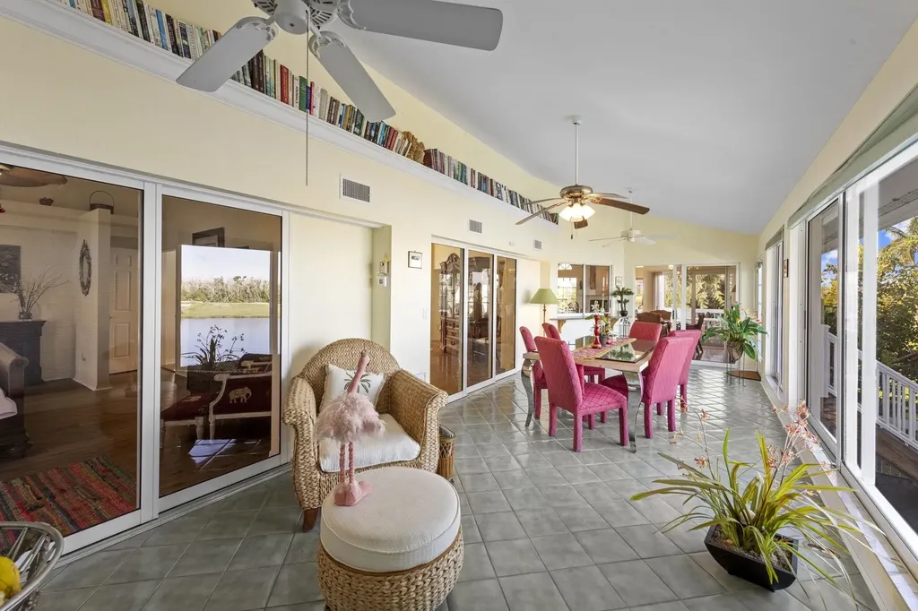 1558 Sand Castle Road Sanibel FL 33957