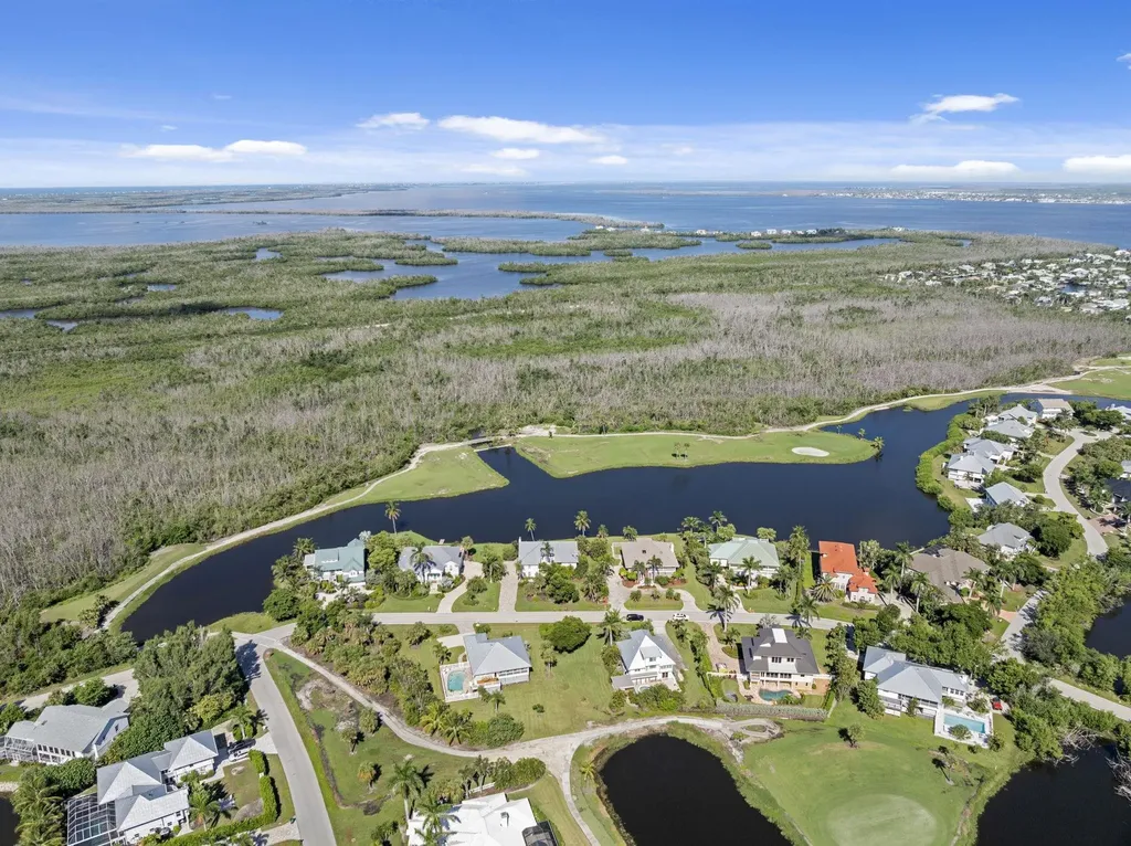 1558 Sand Castle Road Sanibel FL 33957