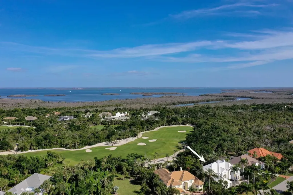 2402 Wulfert Road Sanibel FL 33957