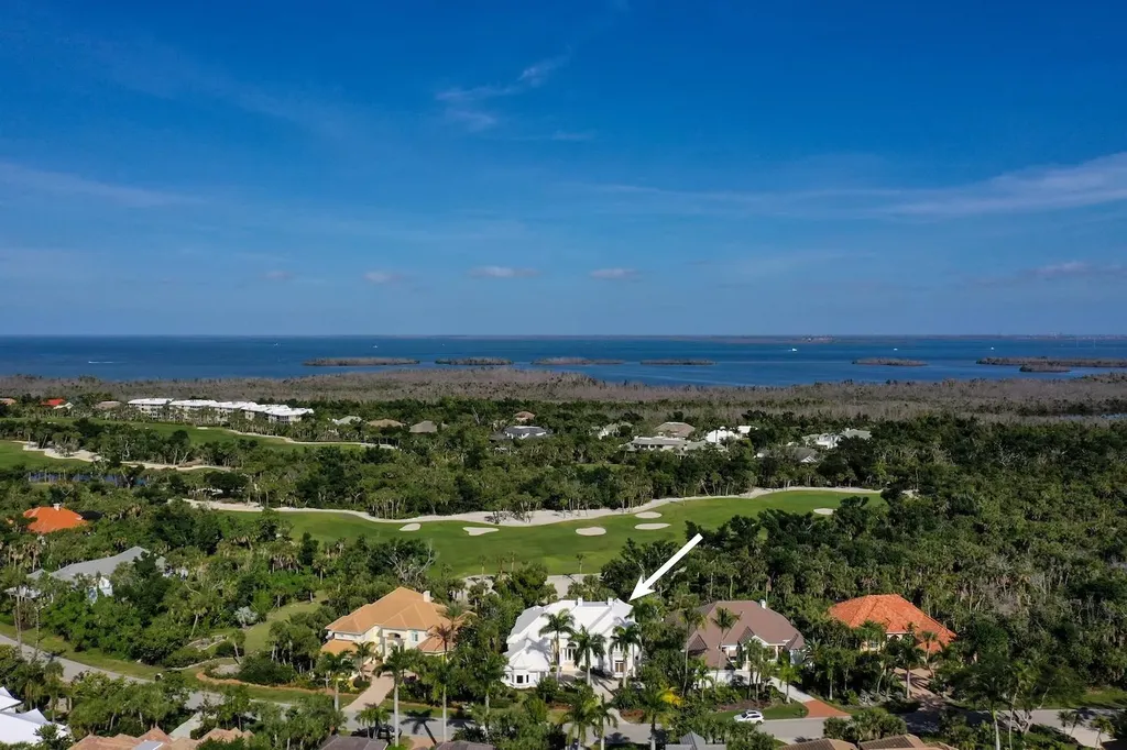 2402 Wulfert Road Sanibel FL 33957