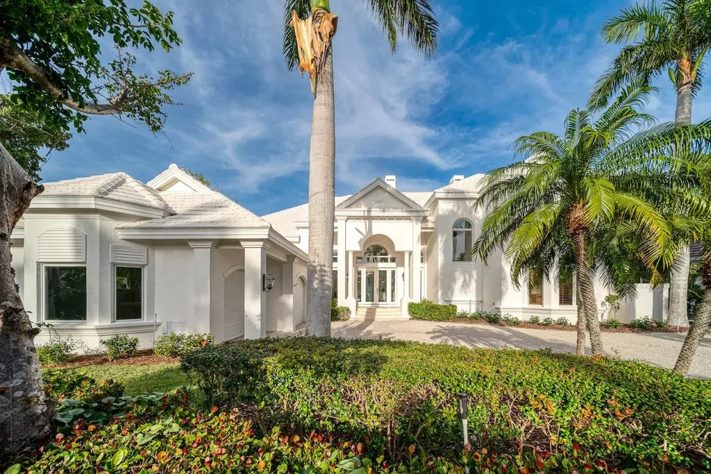 2402 Wulfert Road Sanibel FL 33957