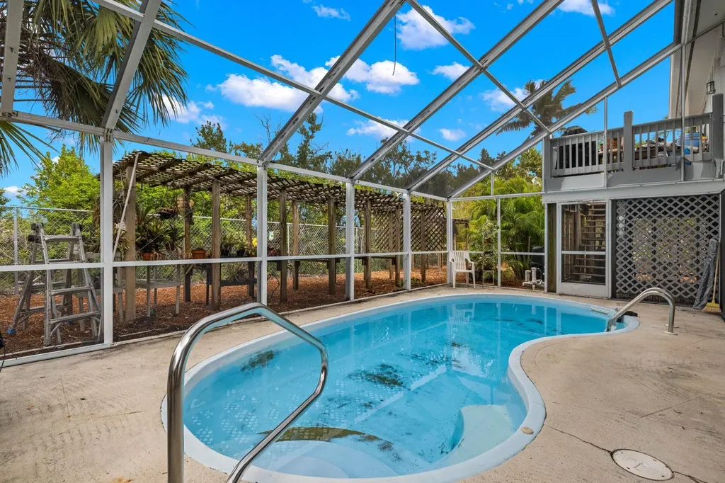 1625 Serenity Lane Sanibel FL 33957