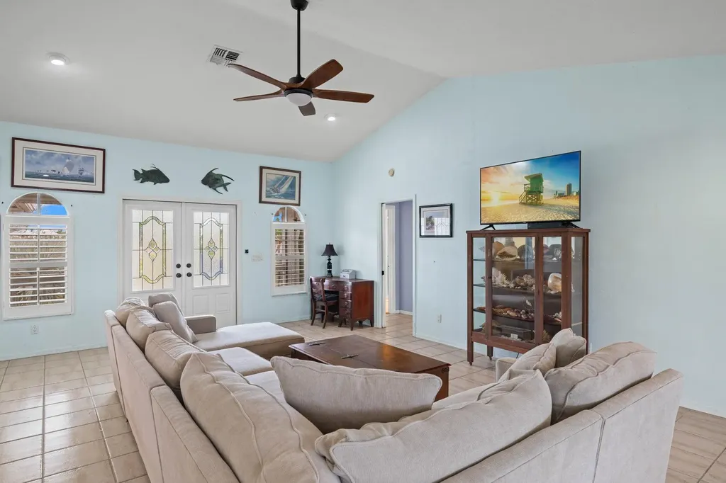 1625 Serenity Lane Sanibel FL 33957