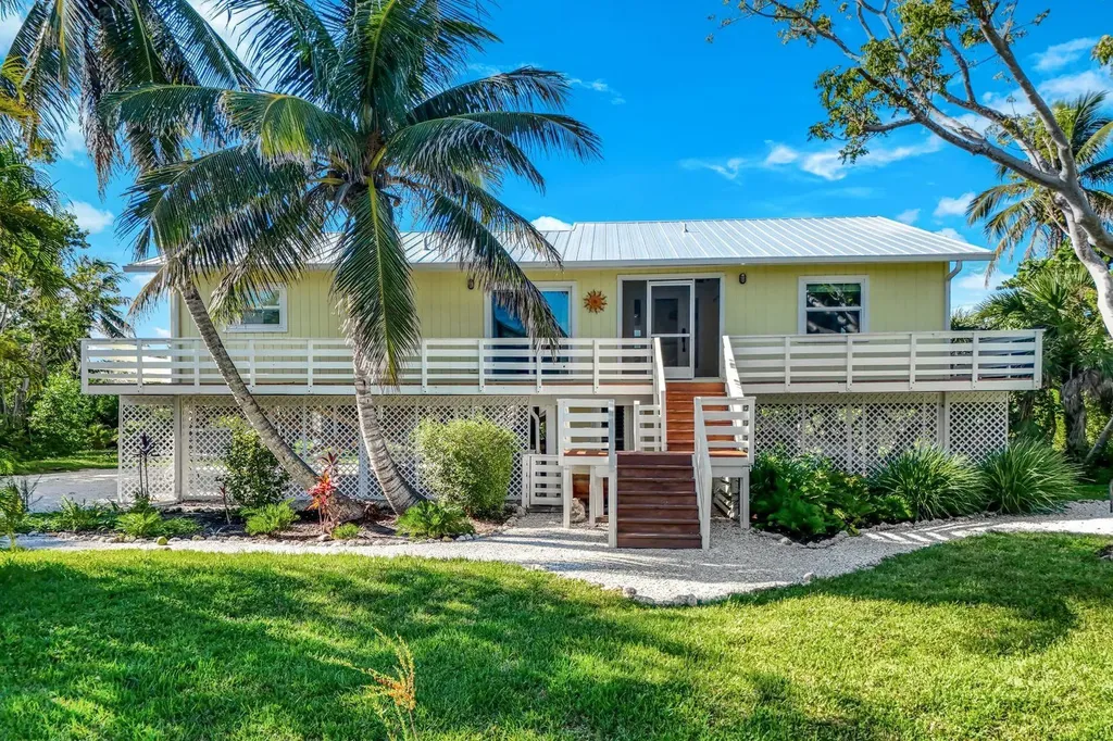 1752 Serenity Lane Sanibel FL 33957