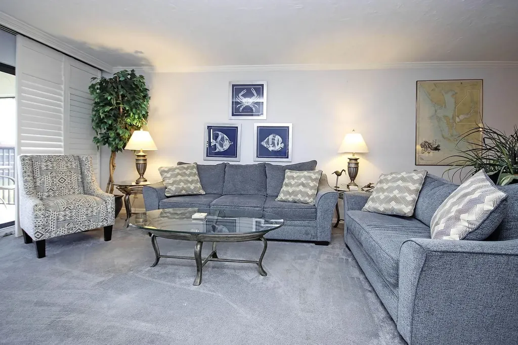 2445 W Gulf Drive Sanibel FL 33957