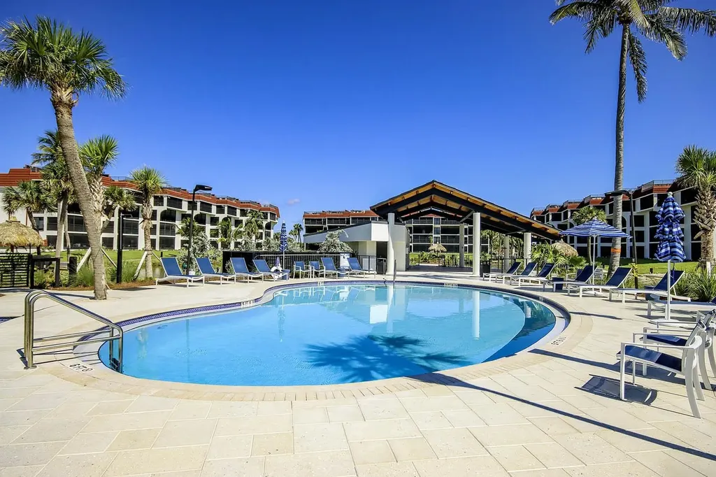 2445 W Gulf Drive Sanibel FL 33957