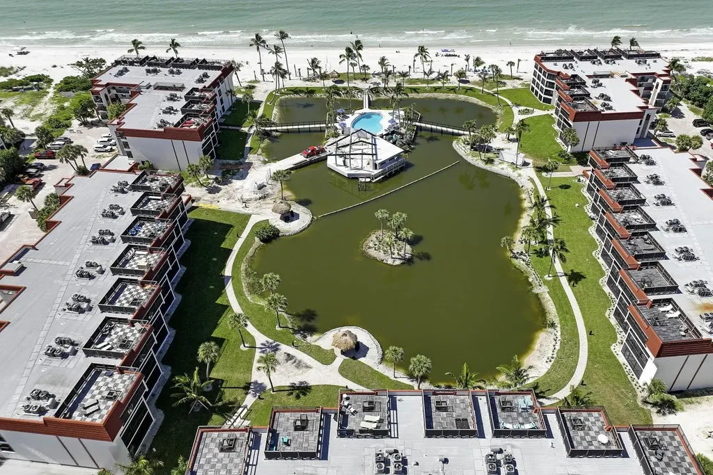 2445 W Gulf Drive Sanibel FL 33957