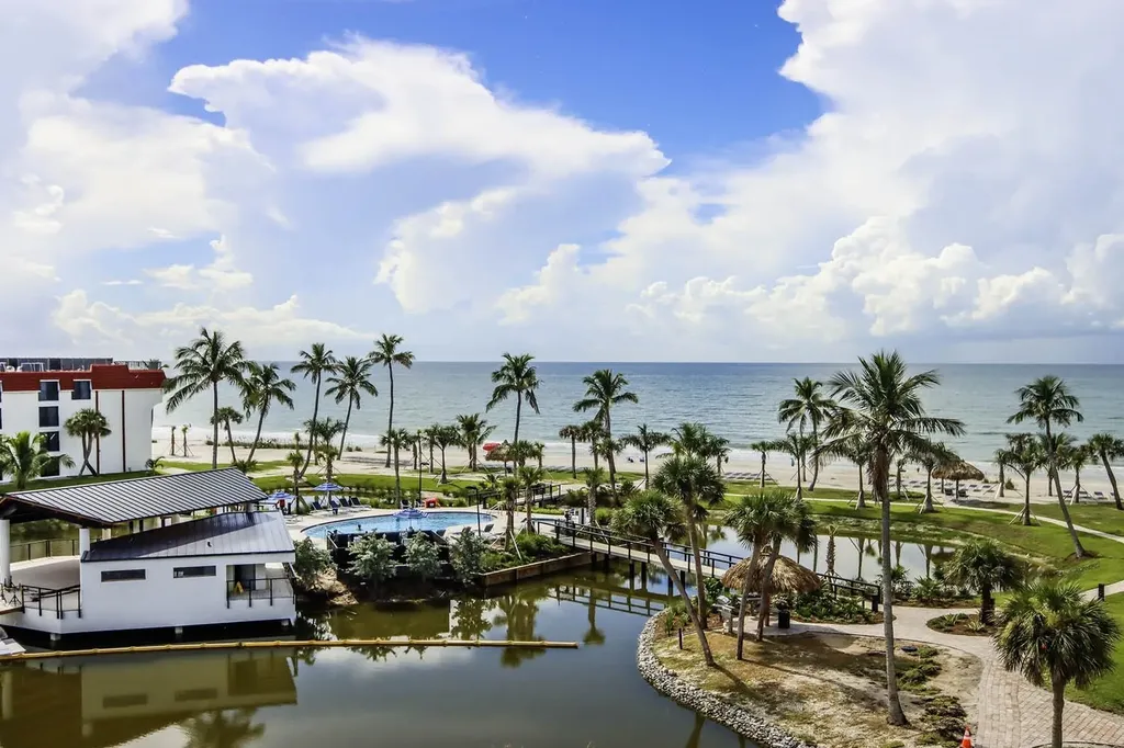 2445 W Gulf Drive Sanibel FL 33957