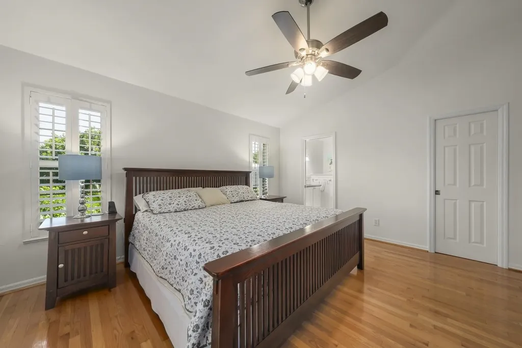 1846 Farm Trail Sanibel FL 33957