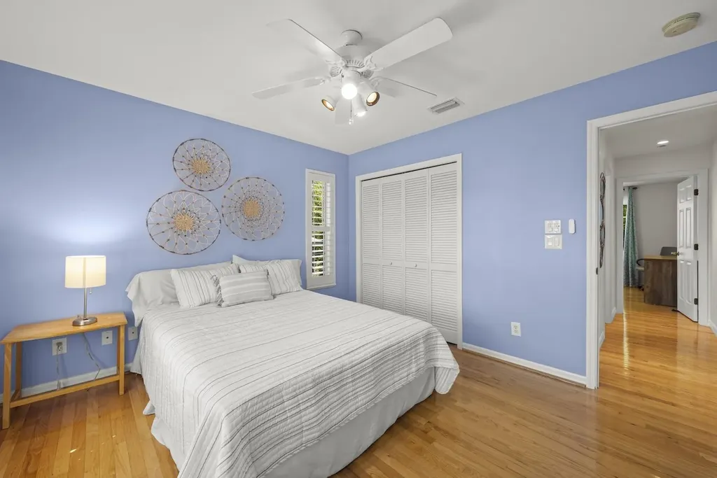 1846 Farm Trail Sanibel FL 33957