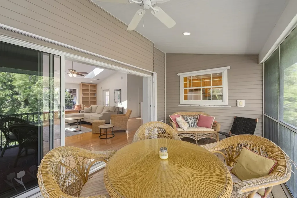 1846 Farm Trail Sanibel FL 33957