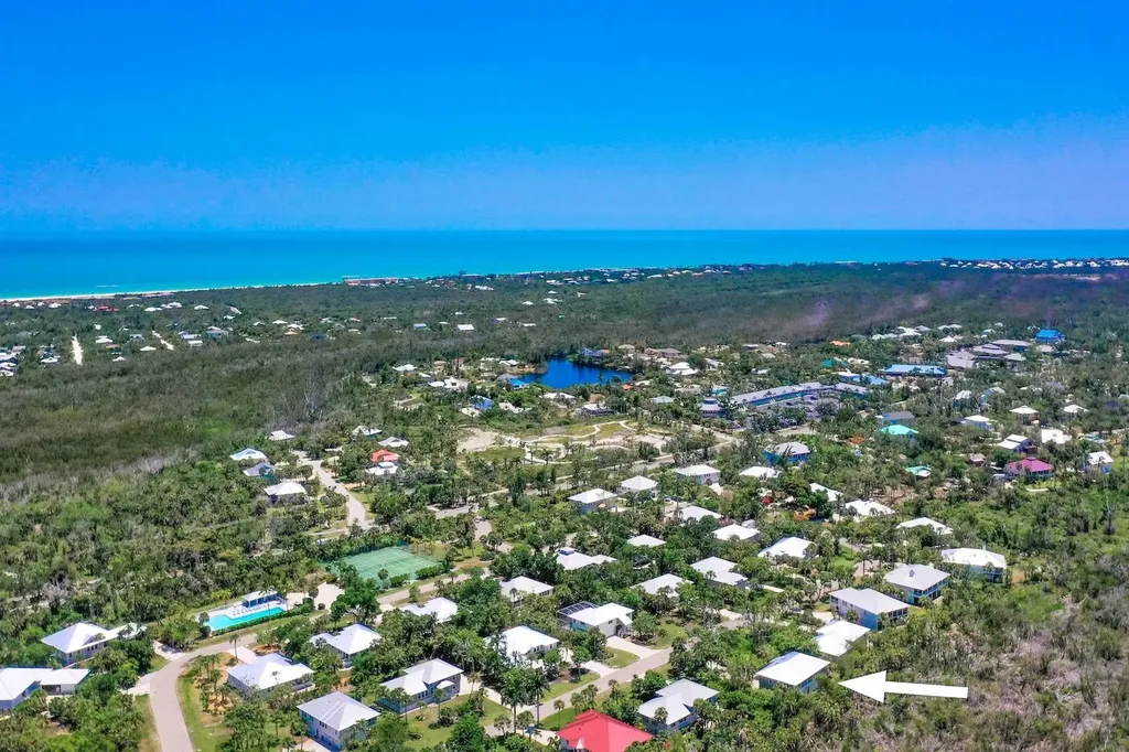 1846 Farm Trail Sanibel FL 33957