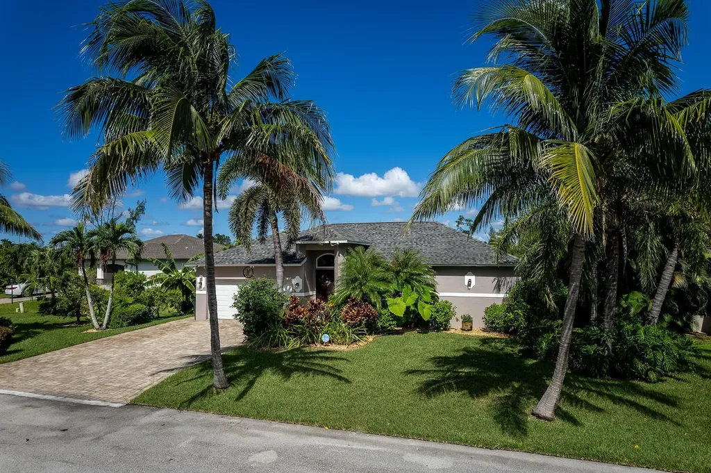 14380 Hampton Lake Court Fort Myers FL 33908