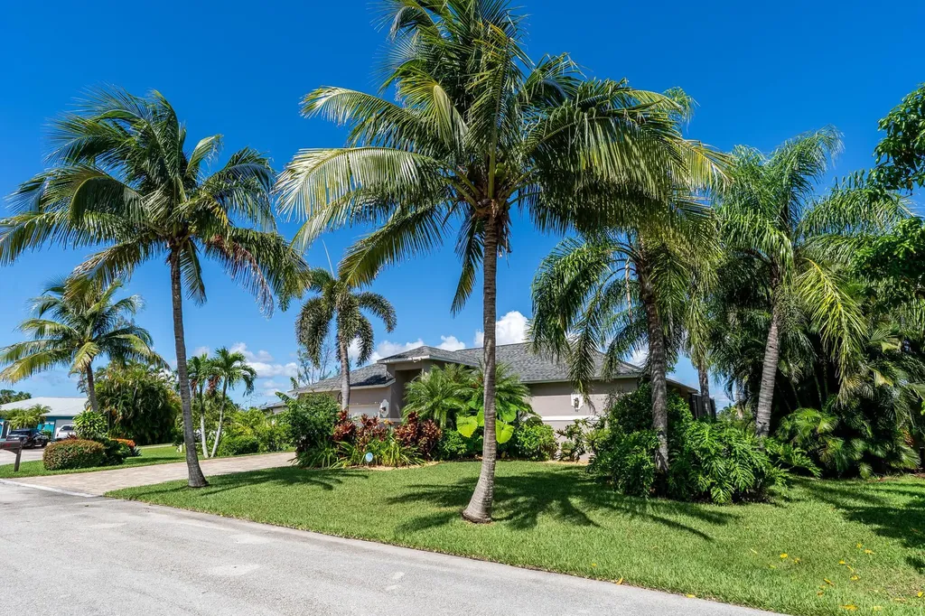 14380 Hampton Lake Court Fort Myers FL 33908