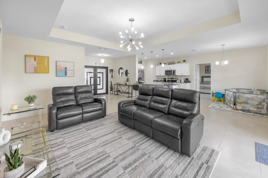 2812 12th Street SW Lehigh Acres FL 33976